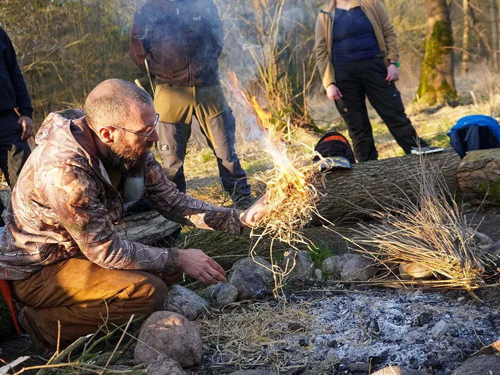 Feuer in der Hand.